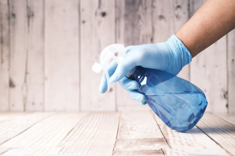 How to Clean a House Before You Move In